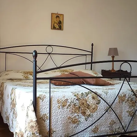 Luminosa E A Due Passi Dalla Piazza Principale Appartamento *